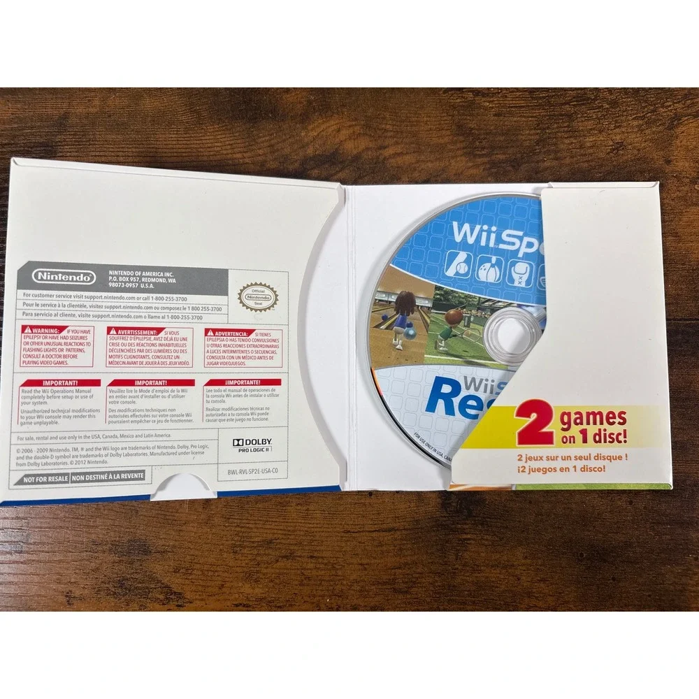 Nintendo Wii RVL-101 Black Console Bundle with Wii Sports & Resort Boxed